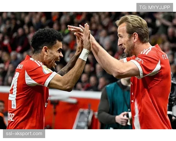 凯恩点射破门延续淘汰赛进球纪录，拜仁锋线火力不减